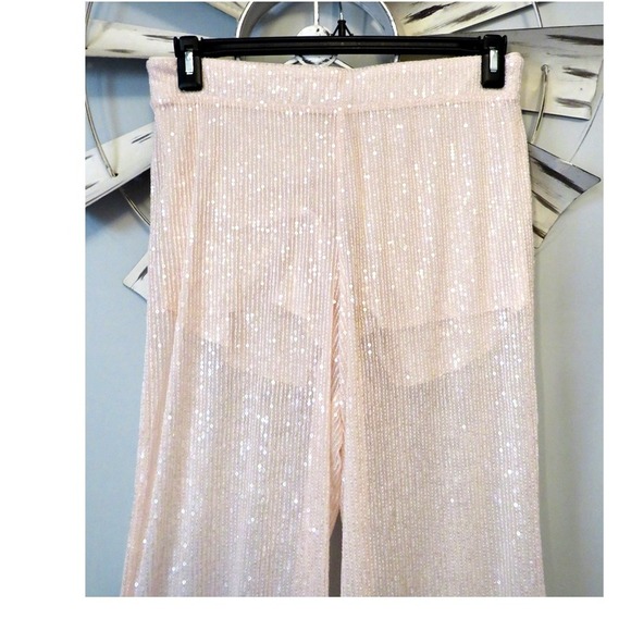 NWT Wide Leg Blush Pink Holiday Sequin Pants - Wild Fable Size Large - Picture 2 of 10